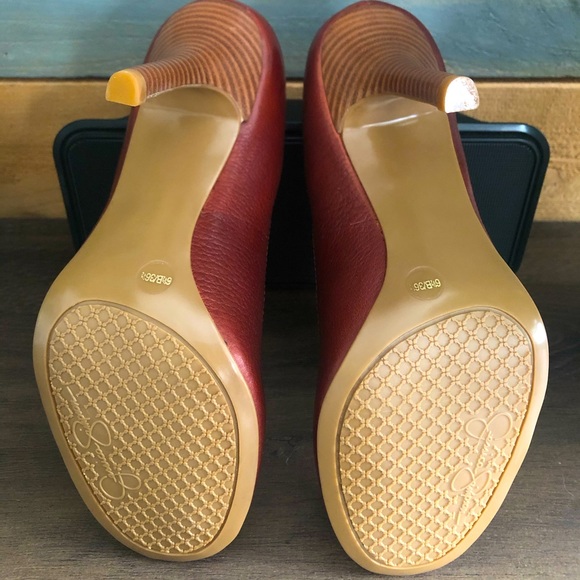 Jessica Simpson “Henri” Brandi Floater- Size 6 1/2 - Picture 4 of 6